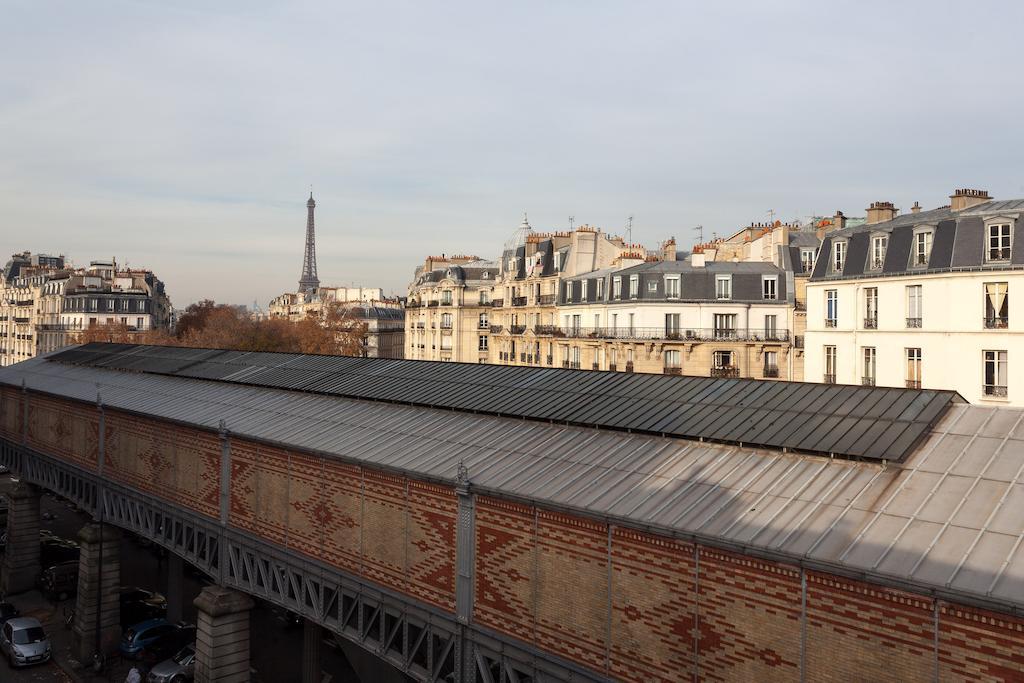 Hotel Vic Eiffel Paris Exterior photo